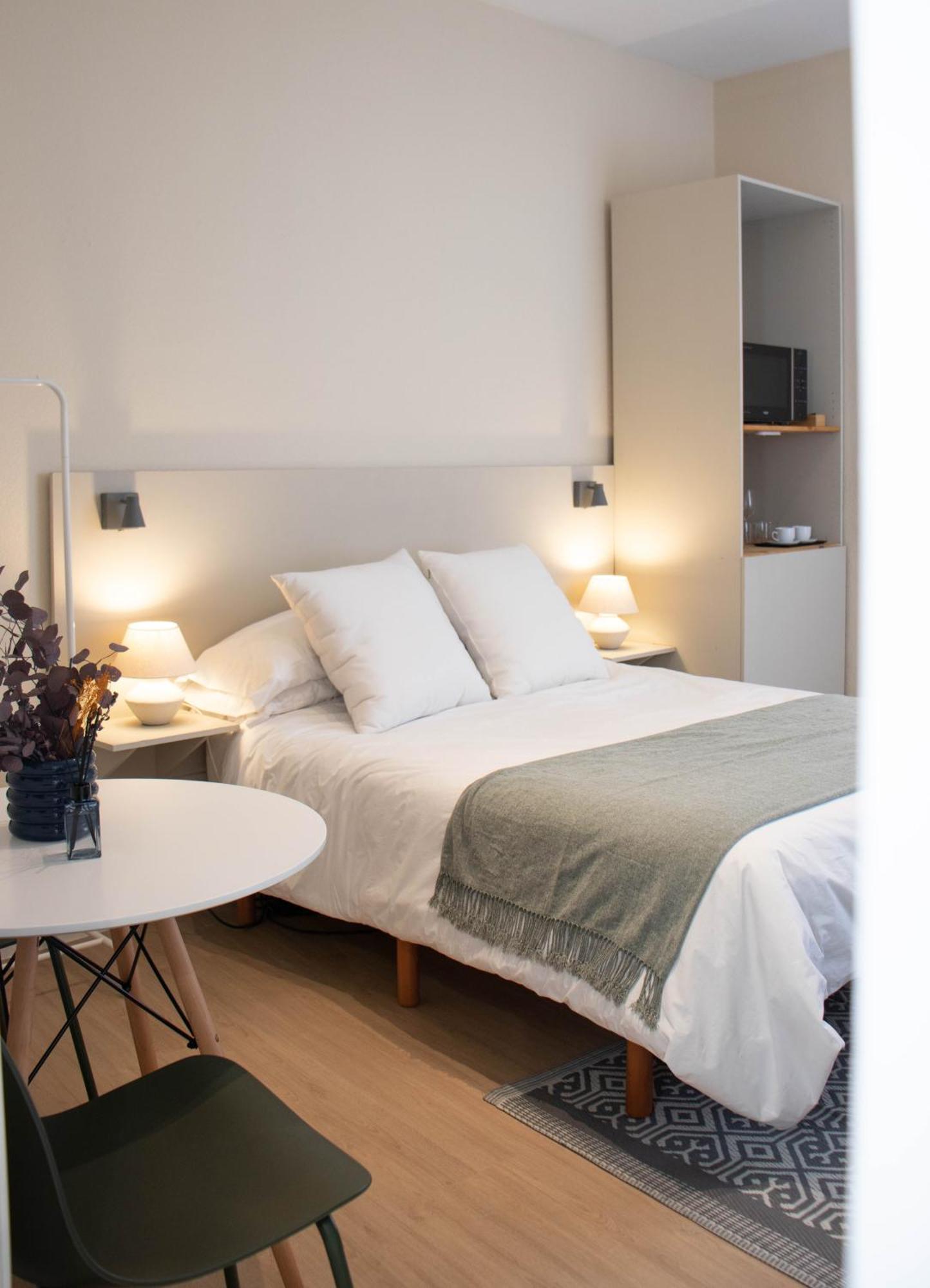 Apartamentos Альбасете Екстер'єр фото